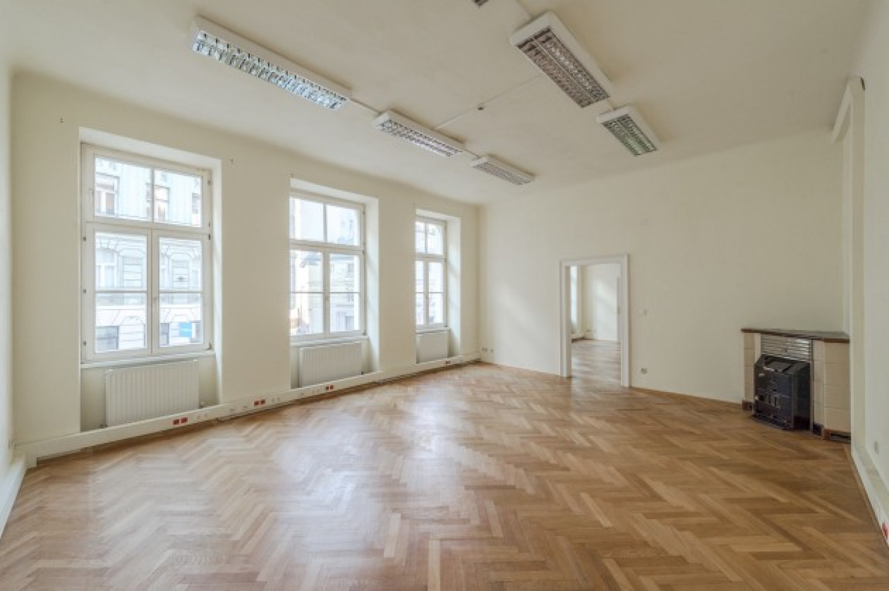 ++NEU** 5-Zimmer Altbauwohnung, tolle Aufteilung, viel Potenzial!